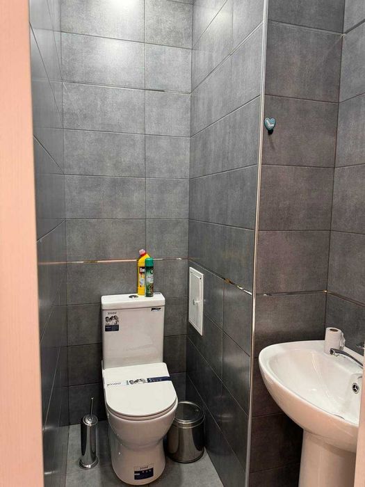 Сдаётся в аренду на Паркентском, 4-x комнатная,площадь — 82 кв.м.950$