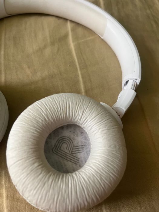 Слушалки jbl tune 520