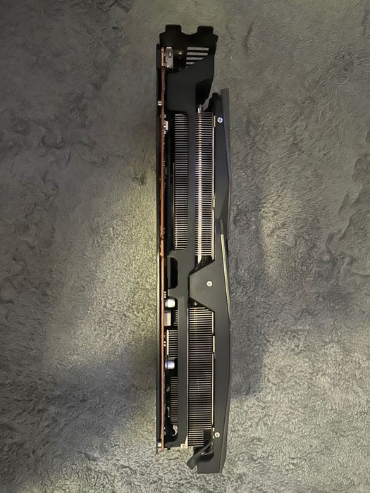 Asus RX 5700 XT 8GB ROG Strix видео карта