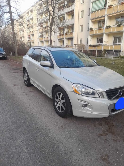 VOLVO XC60 2010 — imagine 2