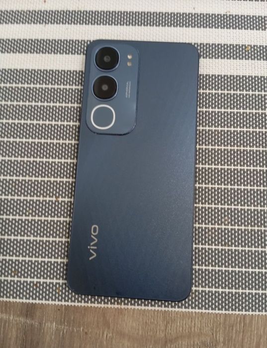 Продам vivo y19s