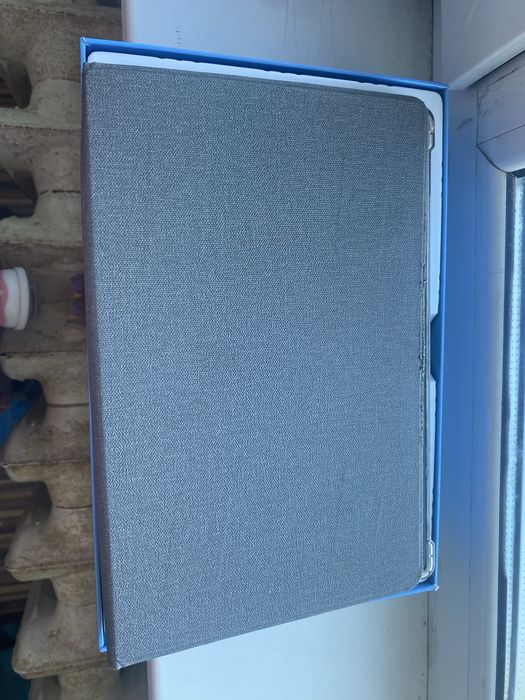 Продам планшет срочно