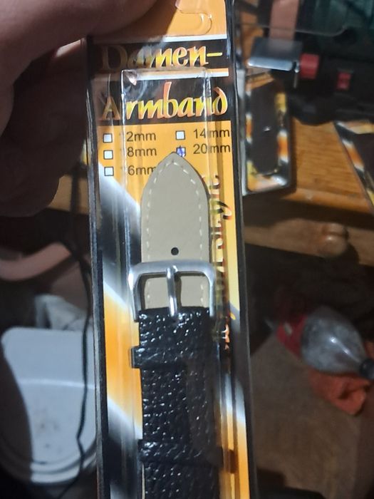 ПРОДАВАМ: Нови каишки за часовници (различни размери)
​Продавам чисто