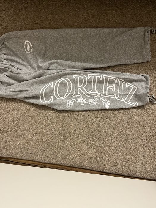 Pantaloni corteiz noi nouti marimea S