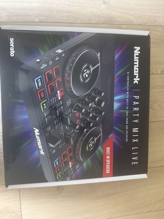Numark Party mix live
