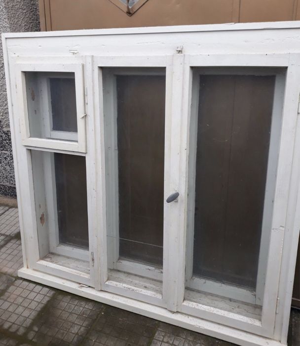 Метални и дървени врати