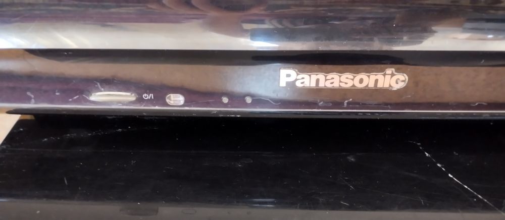 Телевизор Панасоник (Panasonic)