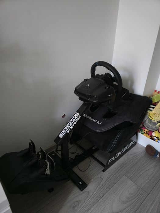 Playseat evolution alcantara Logitech g923 se