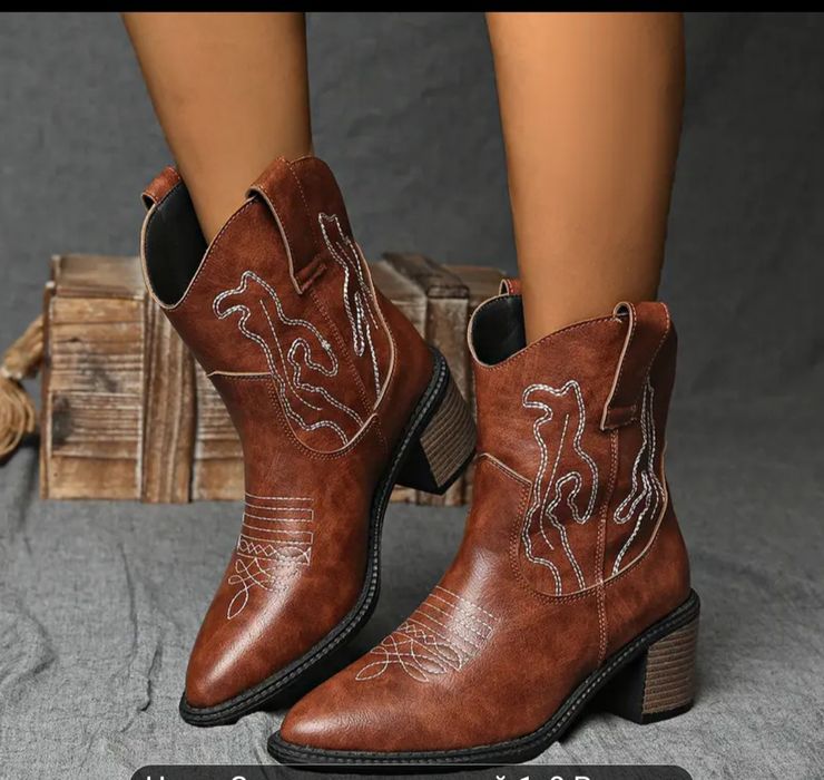 Продам женские ботильоны