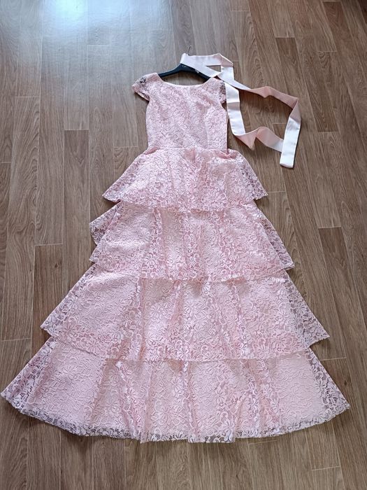 Платье на девочку подростка