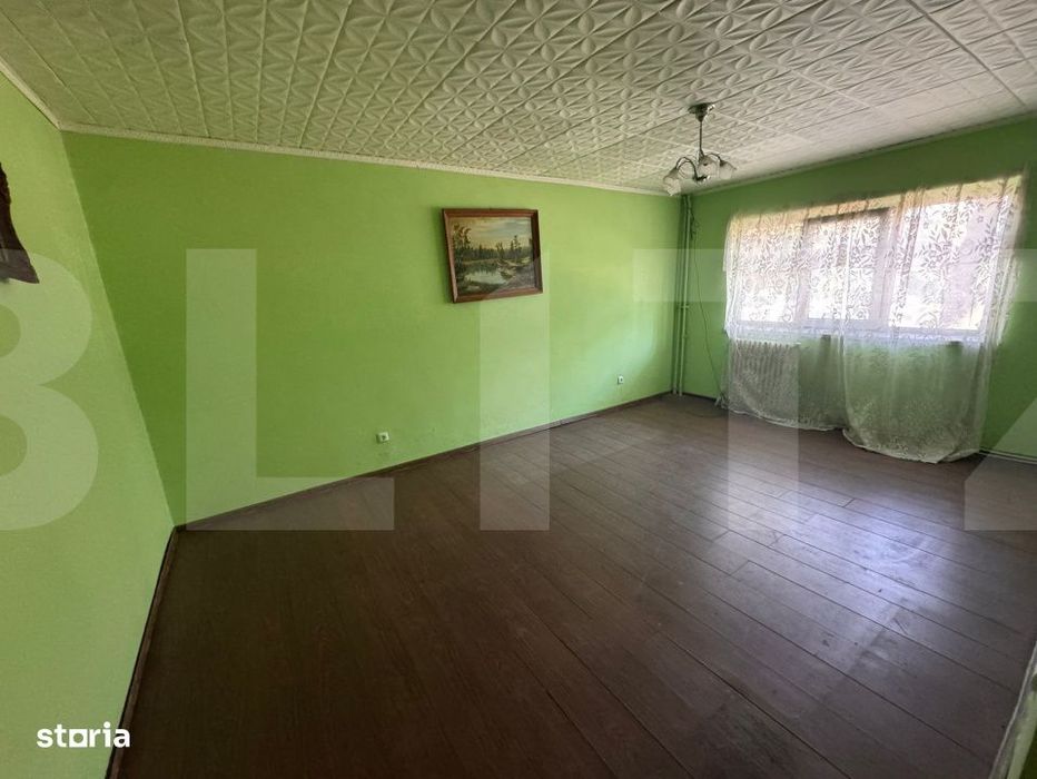 Apartament cu 2 camere, parter, zona centrala – inchiriere pe termen