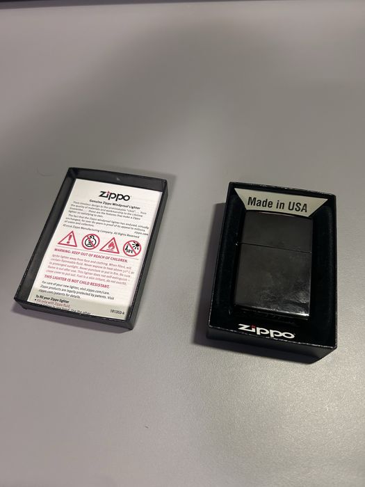 Bricheta Zippo Ebony