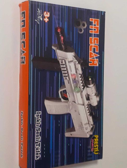 детски автомат със звукови и светлинни ефекти - 3+