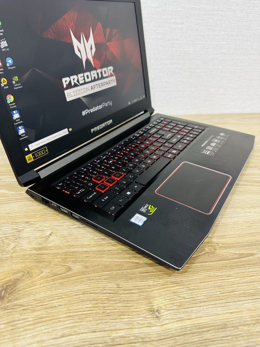 ACER Predator Core i7-8 Ядерный с Мощной 6 ГБ Видеокартой GTX1060