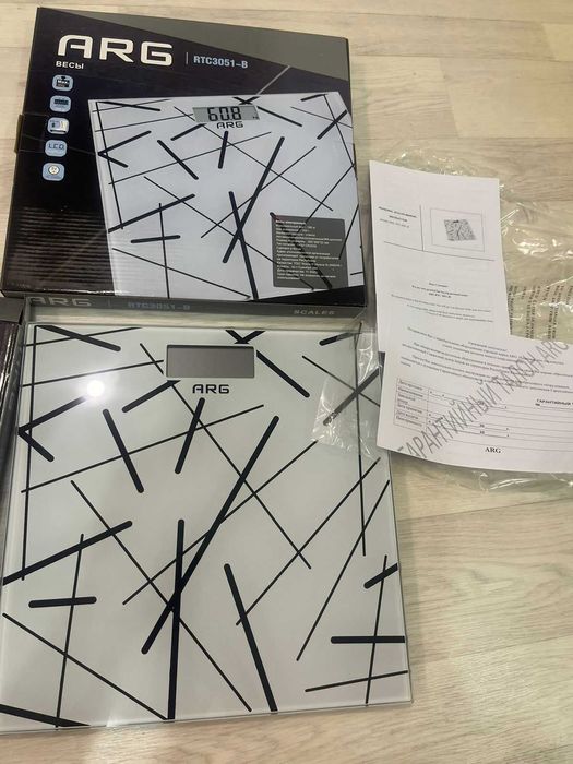 Продам напольные весы оригинал
