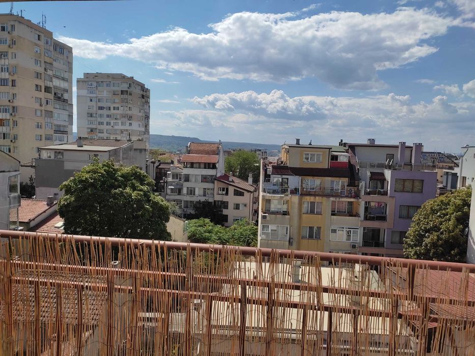 Апартамент под наем