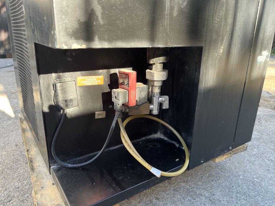 Хладилен сушител Hiross 8000lt/min