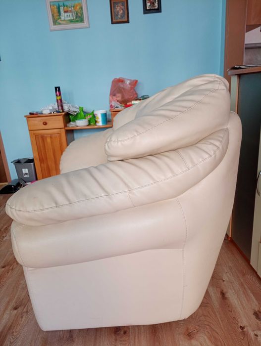 Фотьойли от естествена кожа