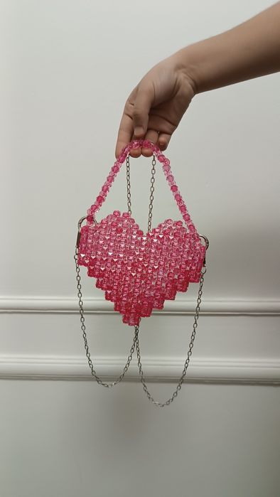 Биссер (мунчок) тошлардан сумкалар