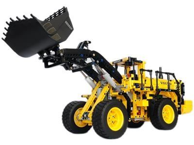 LEGO 42030 Technic - Челен товарач Volvo L350F