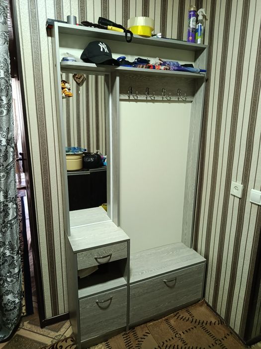 Ппродаёться прихожка б/у