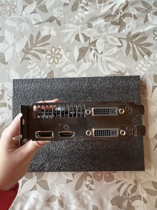 Видеокарта GIGABYTE GTX 950