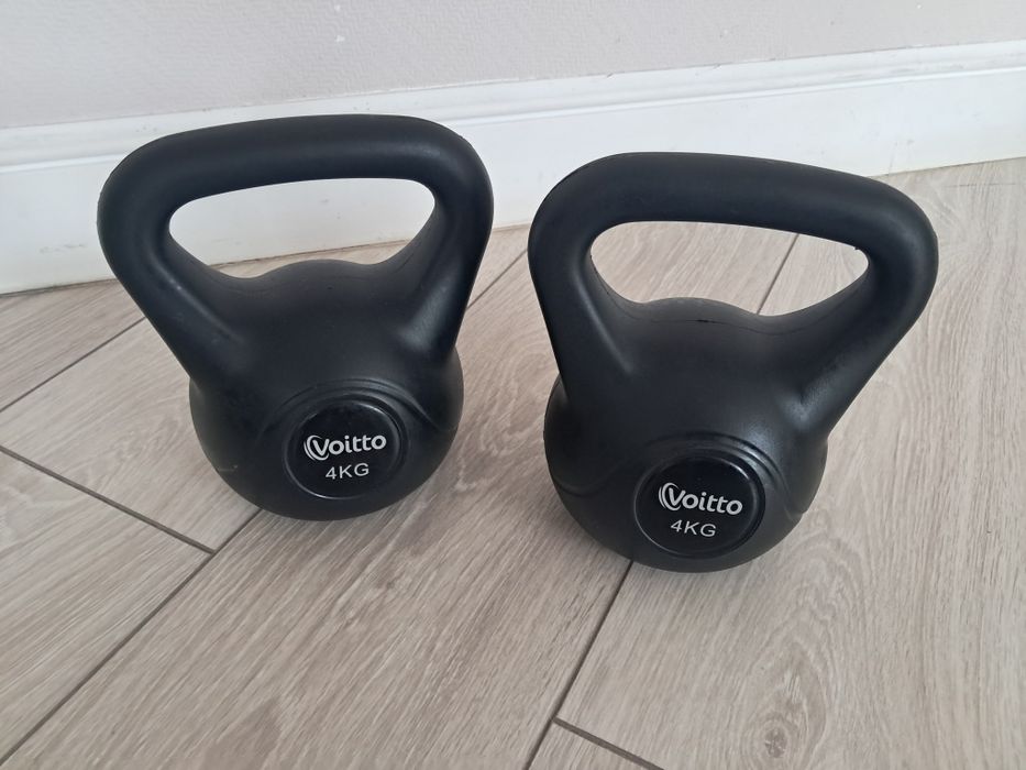 Продам по 4 кг два инструмента.