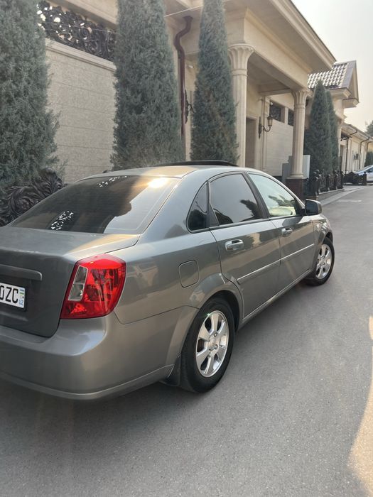 Gentra 2014 Avtomat 3 pozitsa Full Srochna