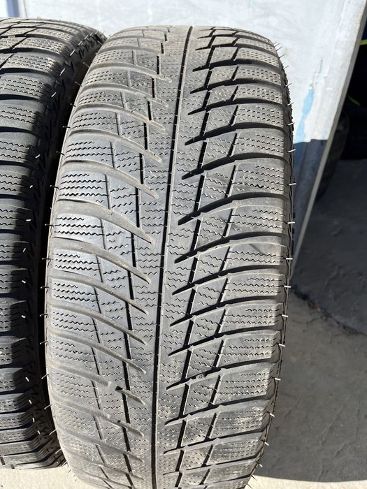 4 бр. зимни гуми 215/60/16 Bridgestone DOT 4516 5-5,5 mm
