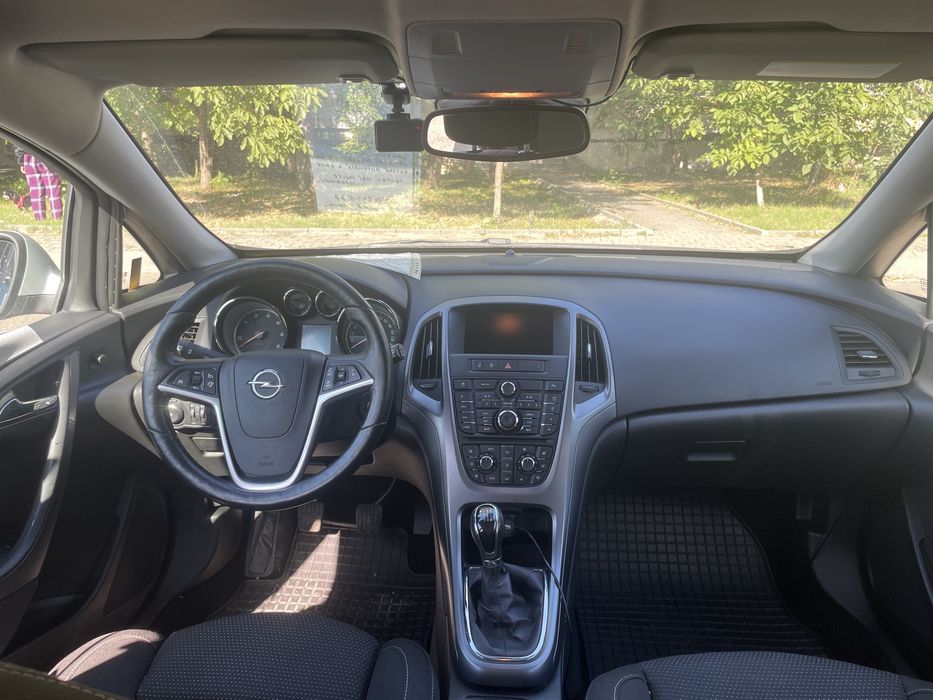 Opel Astra J 2016 1.6 disel