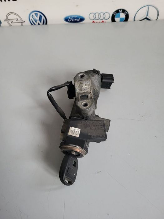 Contact Cu Cheie Toyota Avensis T25 An 2003-2004-2005-2006-2007-2008 Dezmembrez Toyota Avensis T25 An 2003-2004-2005-2006-2007-2008 2.0 Diesel Motor D