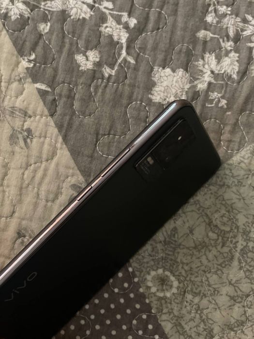 Vivo V21e 128GB (Коробка есть)