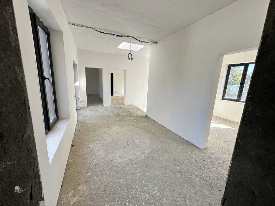 Продаются евро коттеджи в Дурмени