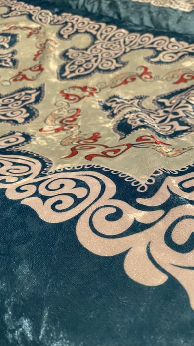 Корпеше сшитое вручную