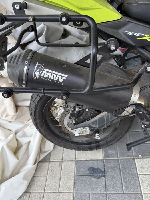 Benelli trk 702X