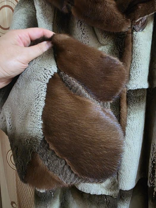 Продам шубу  размер 50