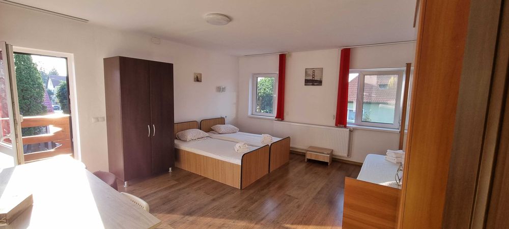 Cazare studenti Brasov - camin studentesc privat cu baie proprie, Wi-Fi si bucatarie utilata