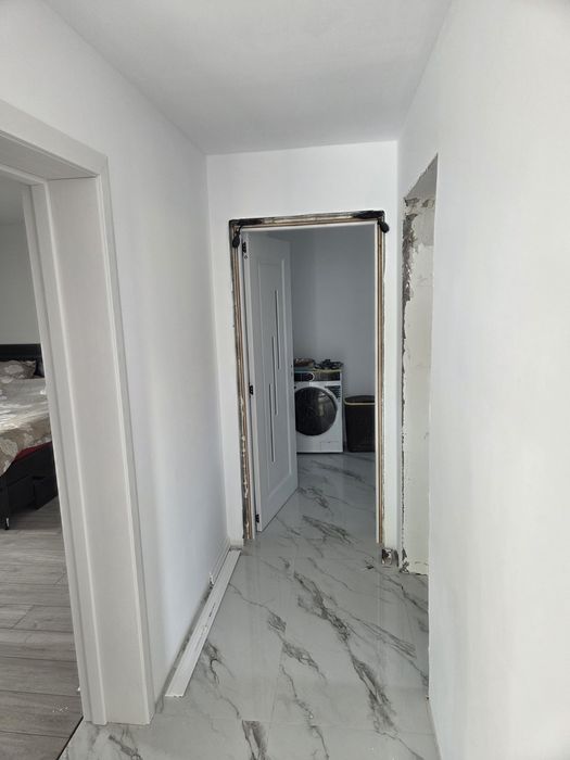 Montator Parchet Laminat Spc