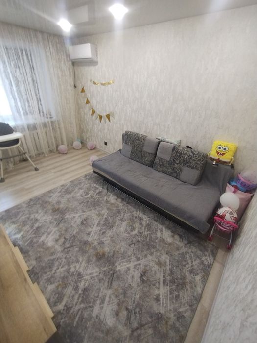 Продам  квартиру на защите