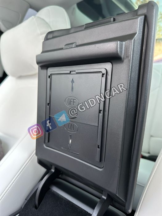 Скрытый карман для Тесла