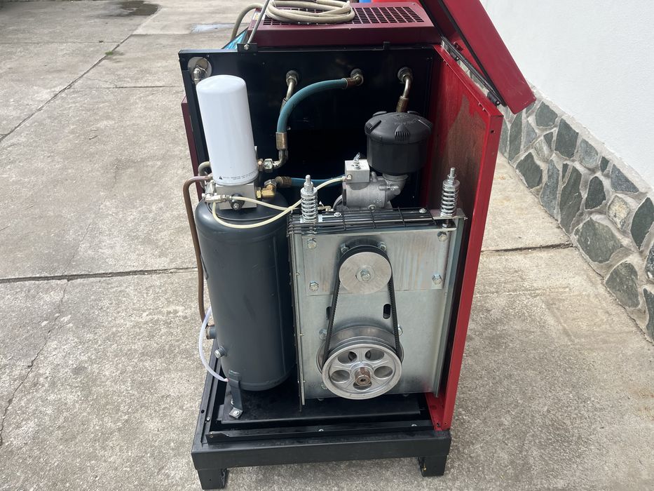 Трифазен винтов компресор Fiac AirBlock 13Kw