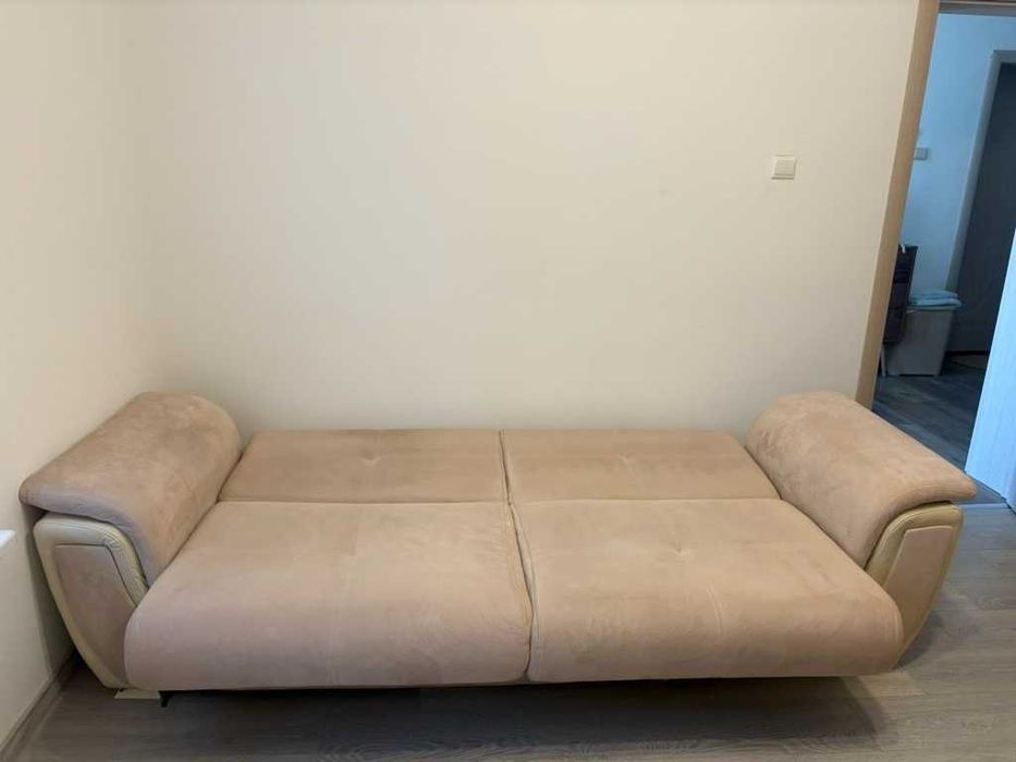 Холна гарнитура и секция