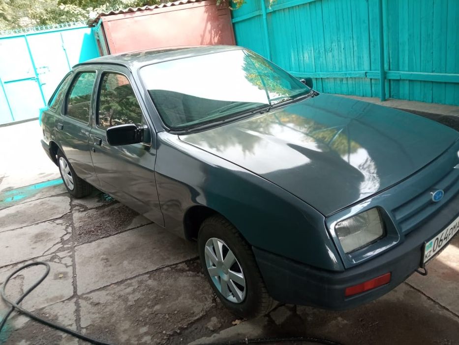 Продам машину  состояние сел поехал