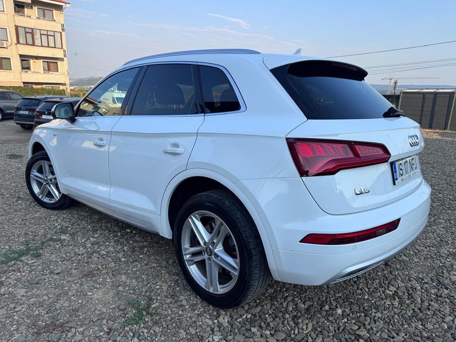 Audi Q5 S-line Quattro  2018 Motor 2.0 diesel 190cp Cutie Automata