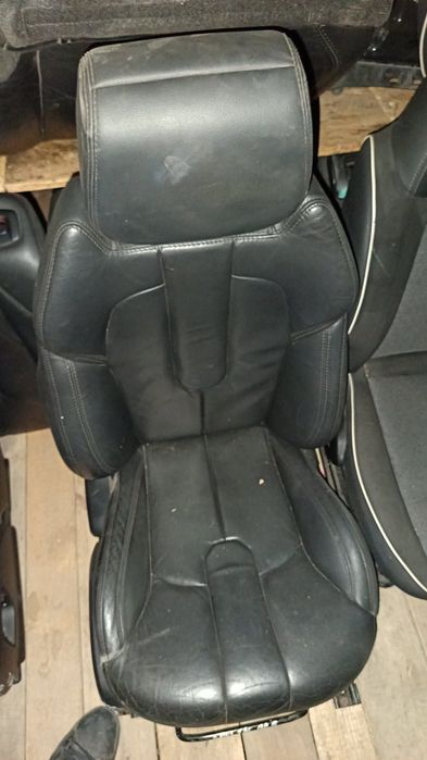 Кожен салон за Ренч Ровър Евог