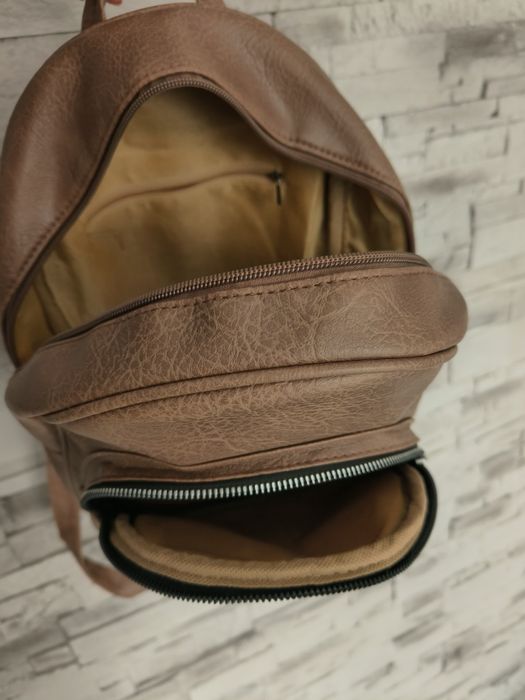 Rucsac nou  maro