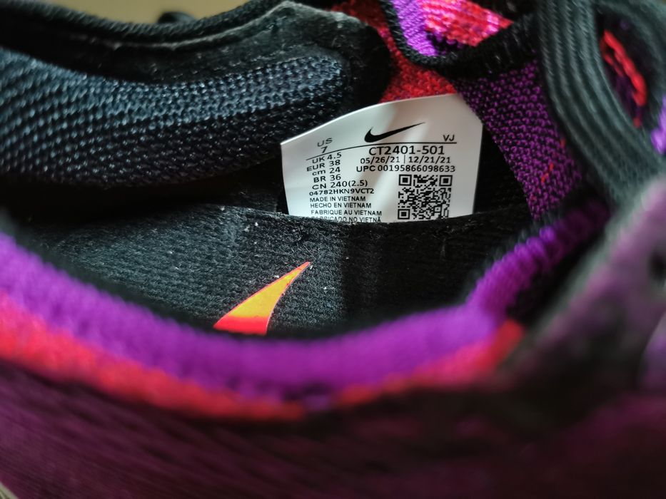 Vând adidași Nike mărime 38 noi