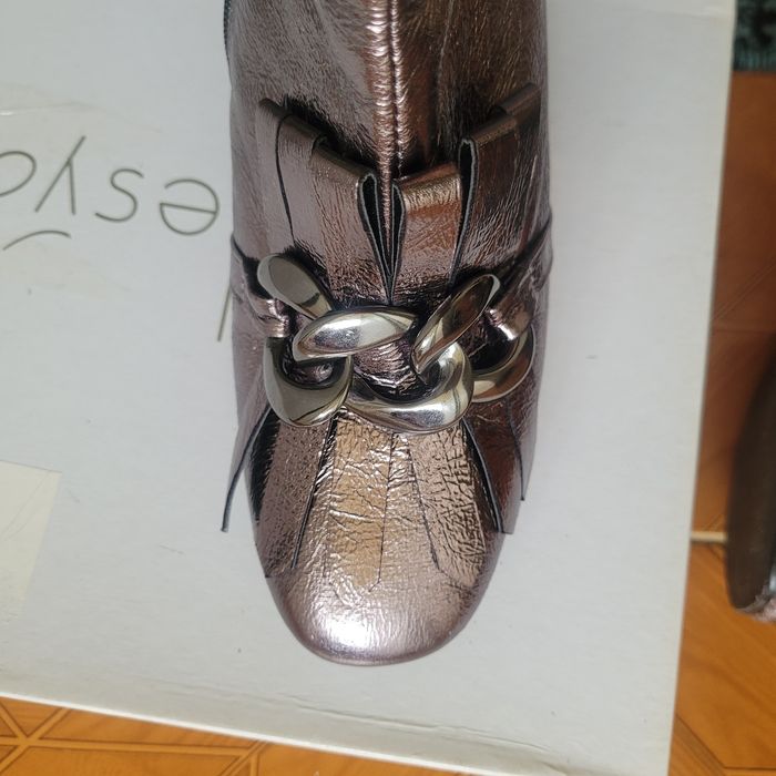 Ghete dama elegante