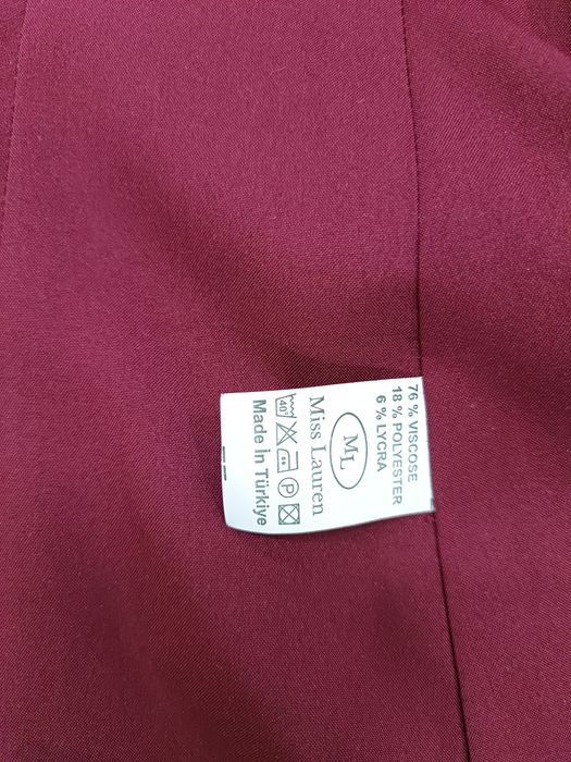 Новый вечерний костюм 42- размера Турция