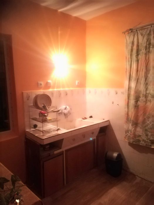 Продава Етаж от Къща град Ловеч, Широк център